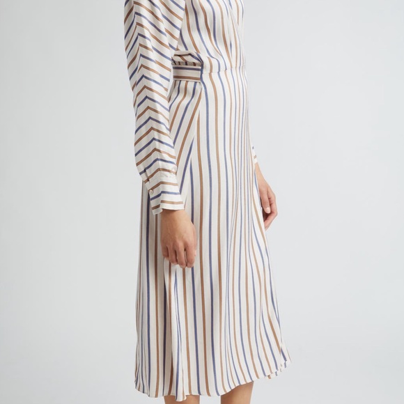 Veronica Beard Noor Stripe Belted Long Sleeve Wrap
Dress NEW Size 2 - Picture 11 of 13